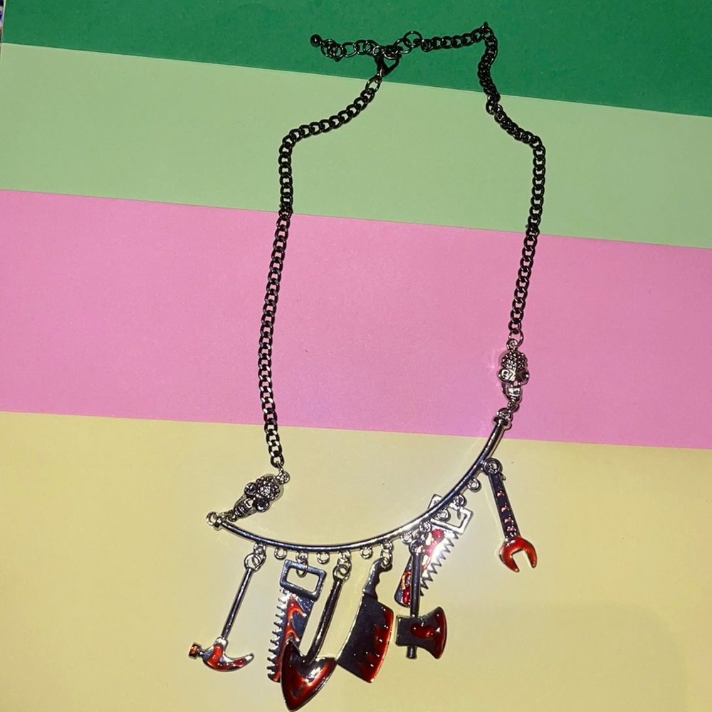 💥SOLD💥🎃👻💀Halloween necklace “Dirty tools” UNISEX NECKLACE